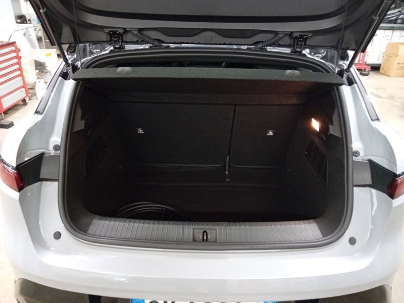 Renault Megane E-Tech Electric usata a Vicenza (10)