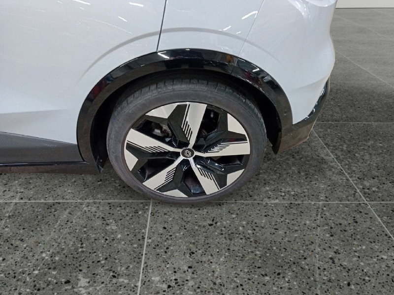 Renault Megane E-Tech Electric usata a Vicenza (9)