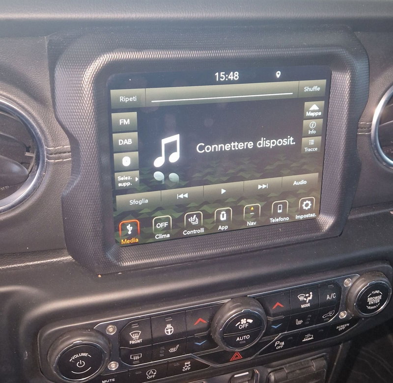 Jeep Wrangler Unlimited usata a Terni (13)