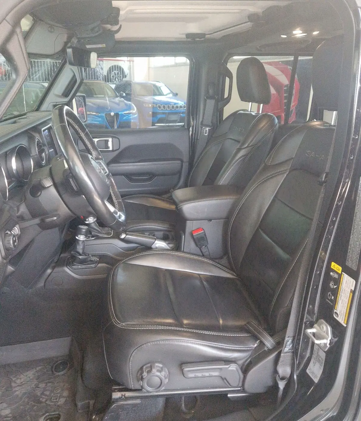 Jeep Wrangler Unlimited usata a Terni (7)