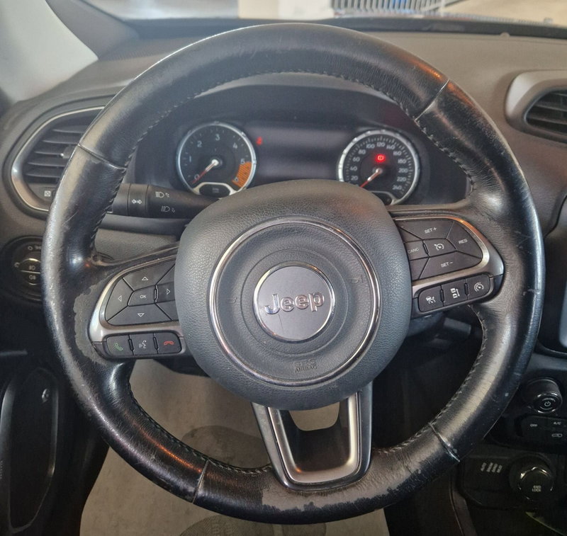 Jeep Renegade usata a Terni (12)