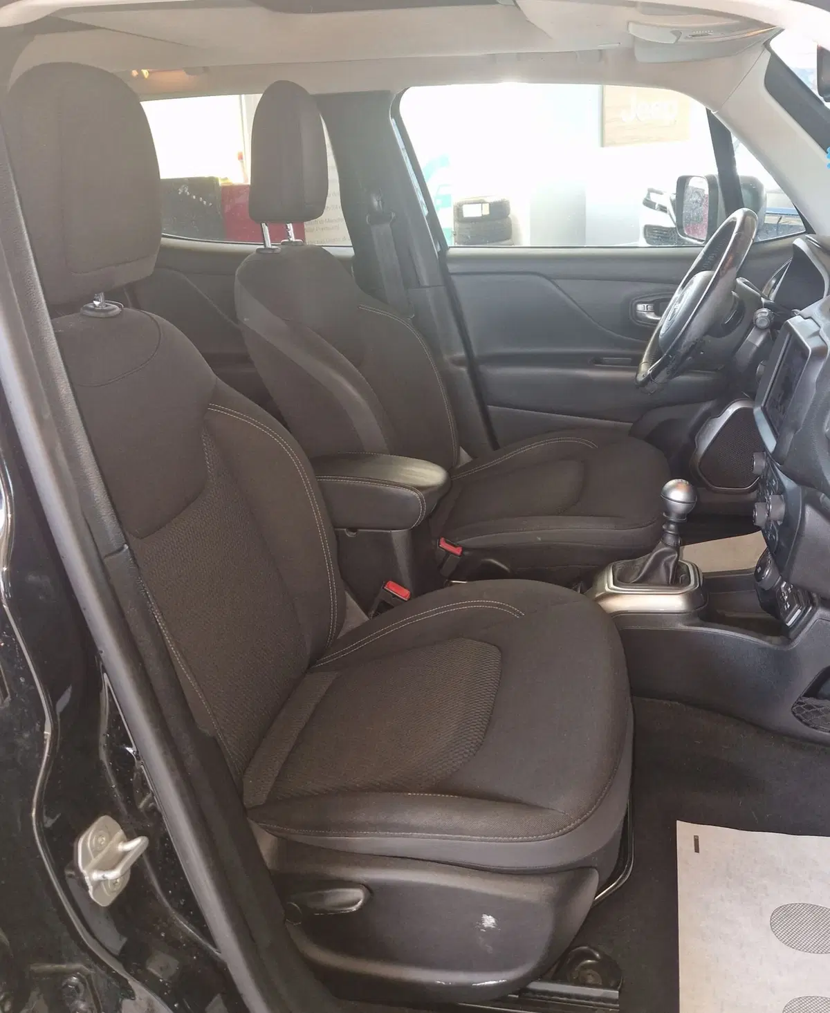 Jeep Renegade usata a Terni (8)