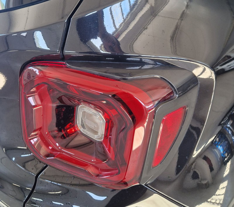 Jeep Renegade usata a Terni (17)