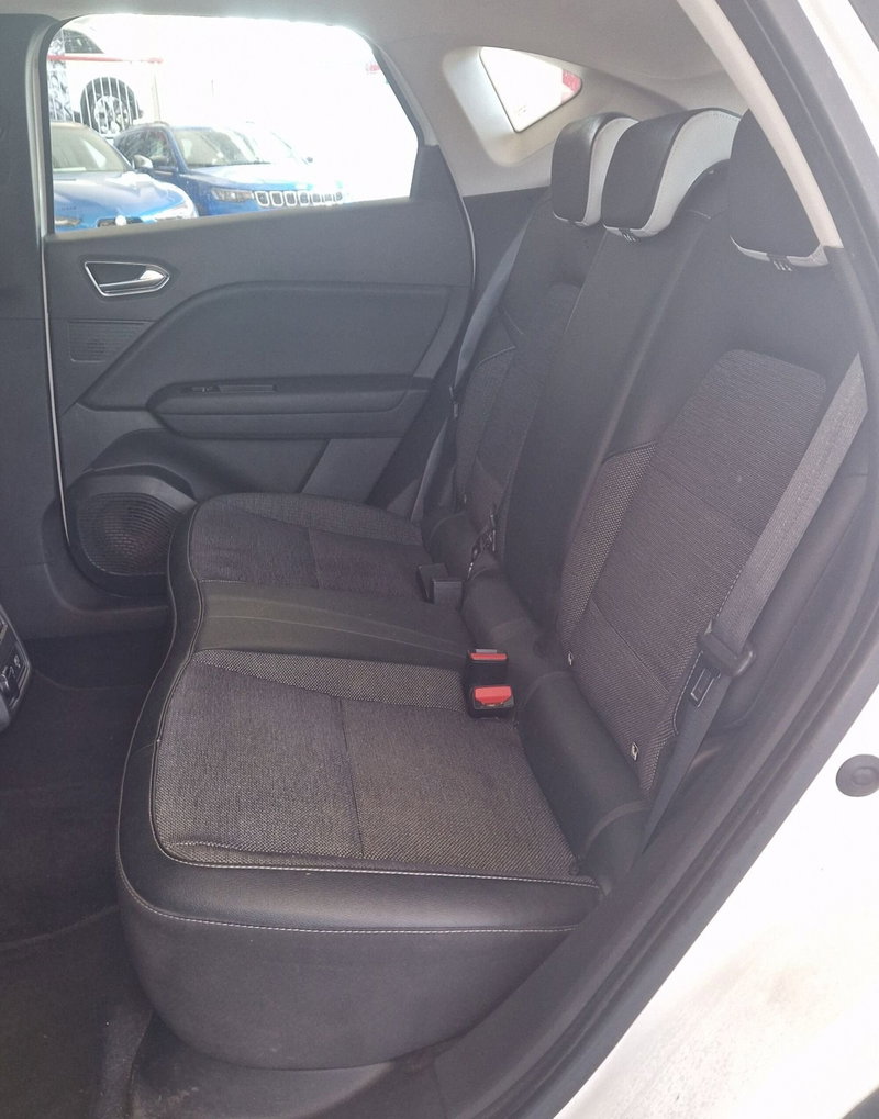 Renault Captur usata a Terni (9)