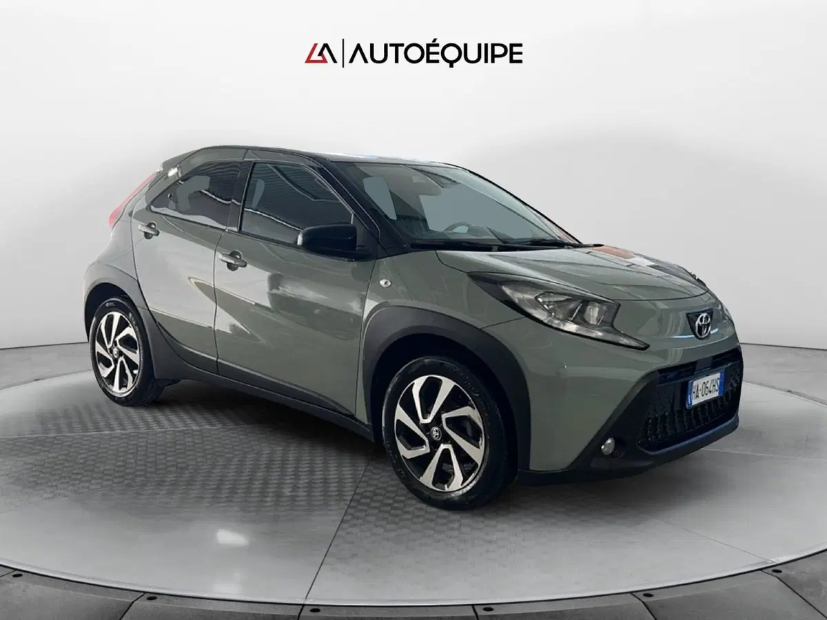 Toyota Aygo X usata a Roma (7)