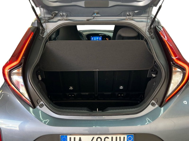 Toyota Aygo X usata a Roma (10)