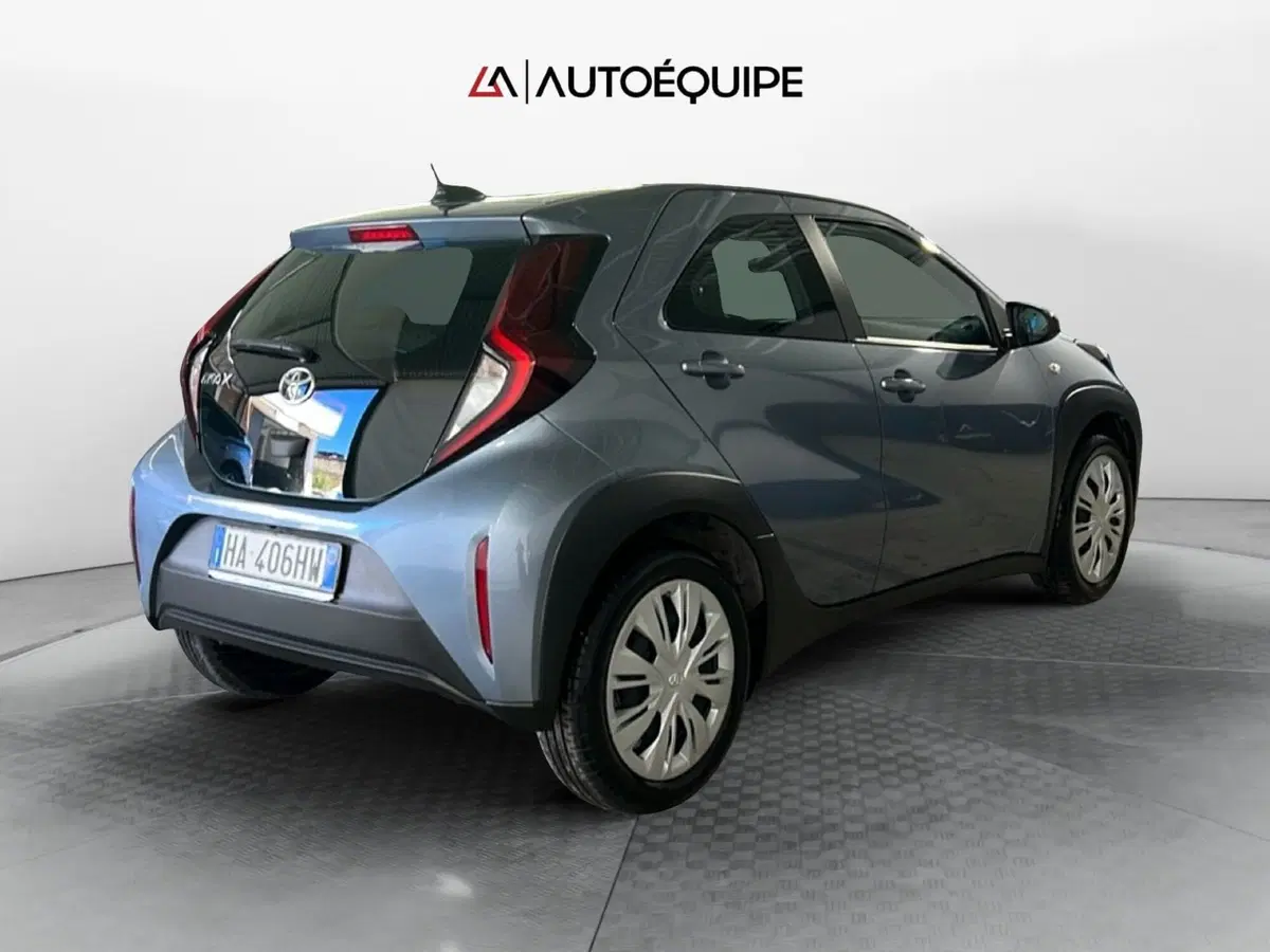 Toyota Aygo X usata a Roma (5)