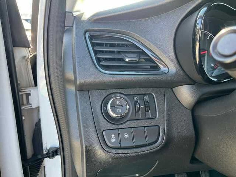 Opel Karl usata a Ravenna (17)