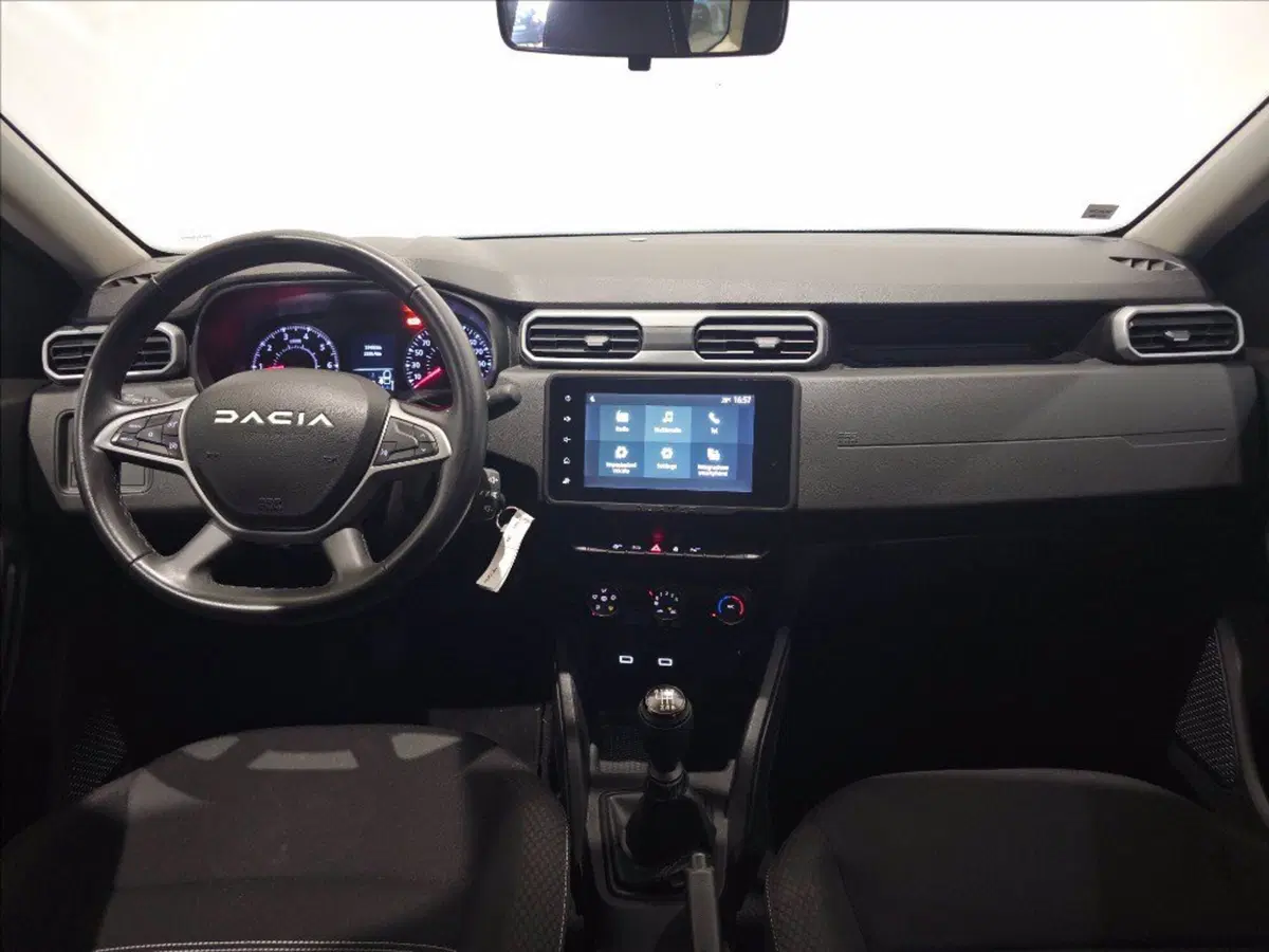 Dacia Duster usata a Palermo (10)