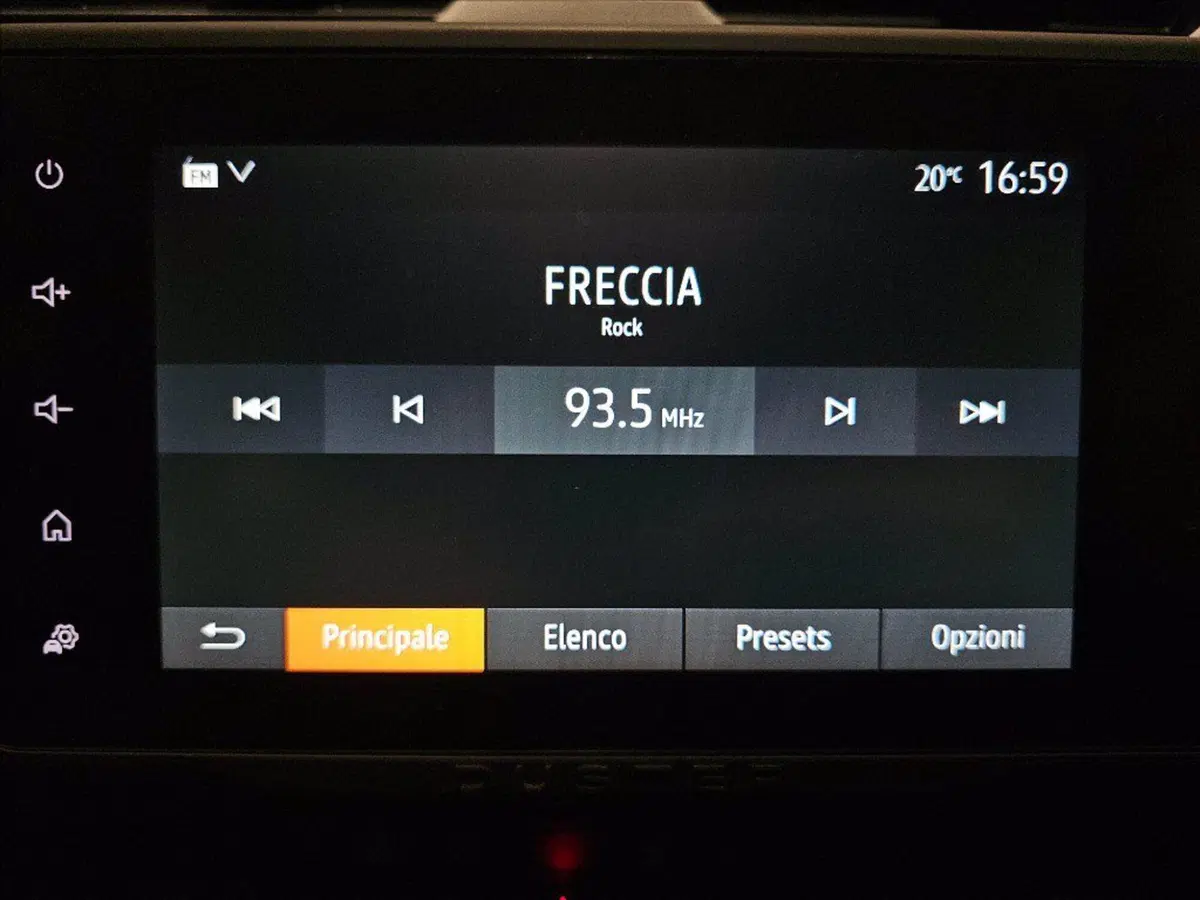 Dacia Duster usata a Palermo (20)
