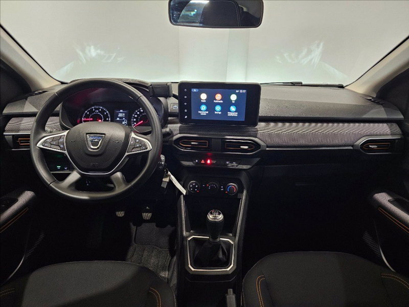 Dacia Sandero usata a Palermo (10)