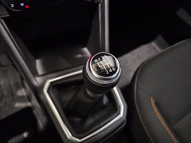 Dacia Sandero usata a Palermo (18)