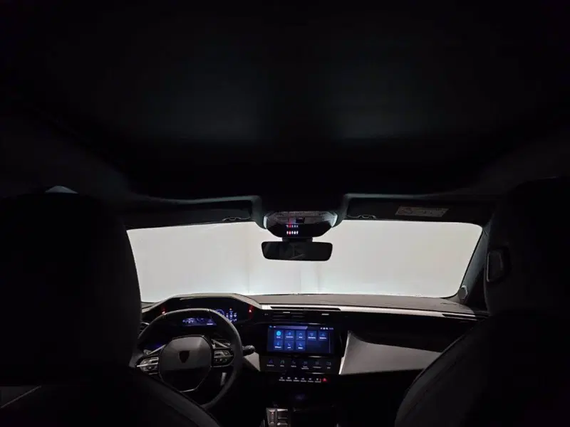 Peugeot 408 usata a Palermo (18)