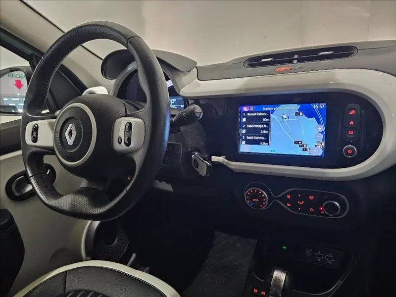 Renault Twingo usata a Palermo (11)