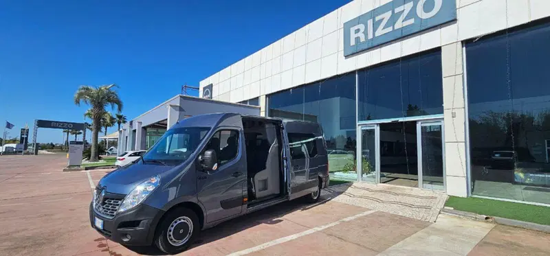 Renault Master Furgone usata a Lecce