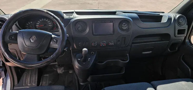 Renault Master Furgone usata a Lecce (7)