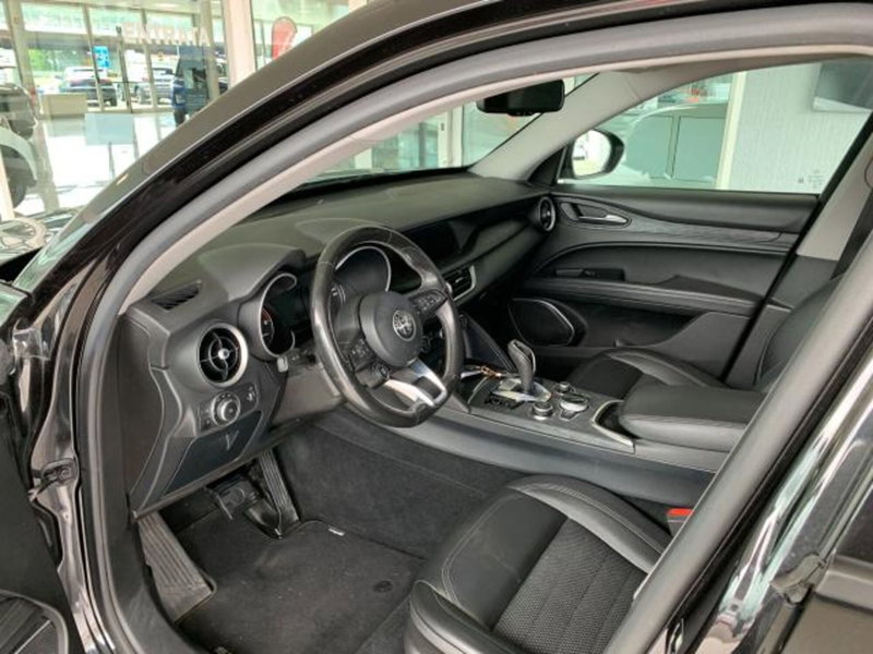Alfa Romeo Stelvio usata a Trieste (12)