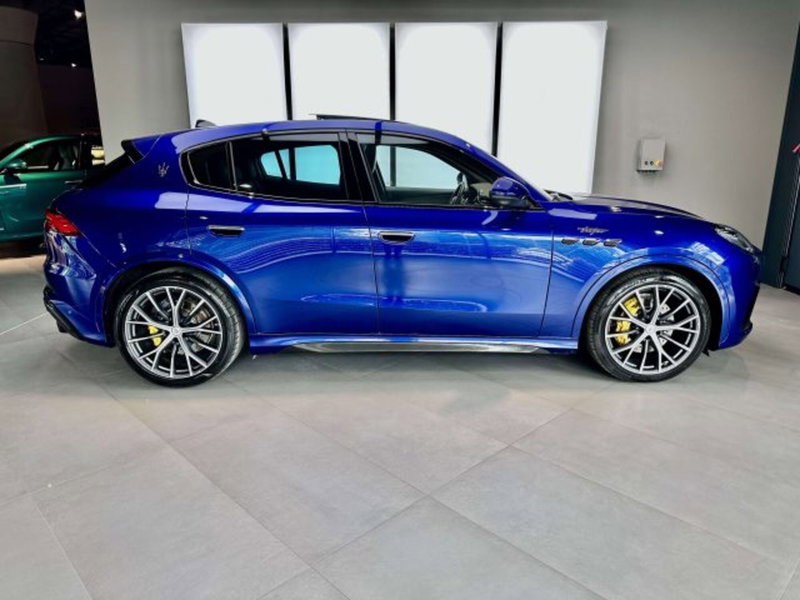 Maserati Grecale usata a Torino (5)