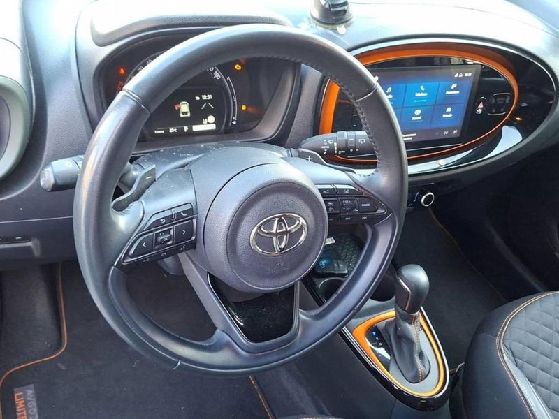 Toyota Aygo X usata a Torino (13)