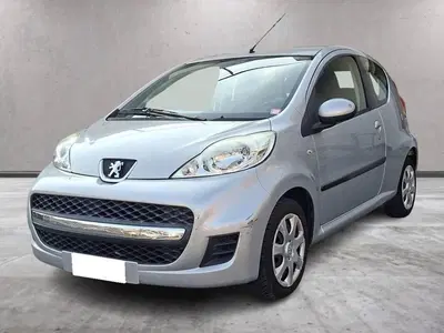 Peugeot 107 68CV 3p. Active del 2011 usata a Torino
