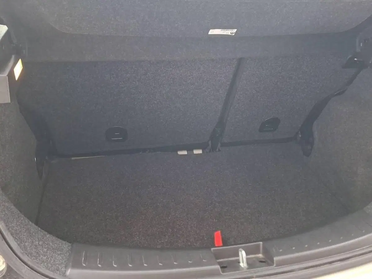 Lancia Ypsilon usata a Torino (14)