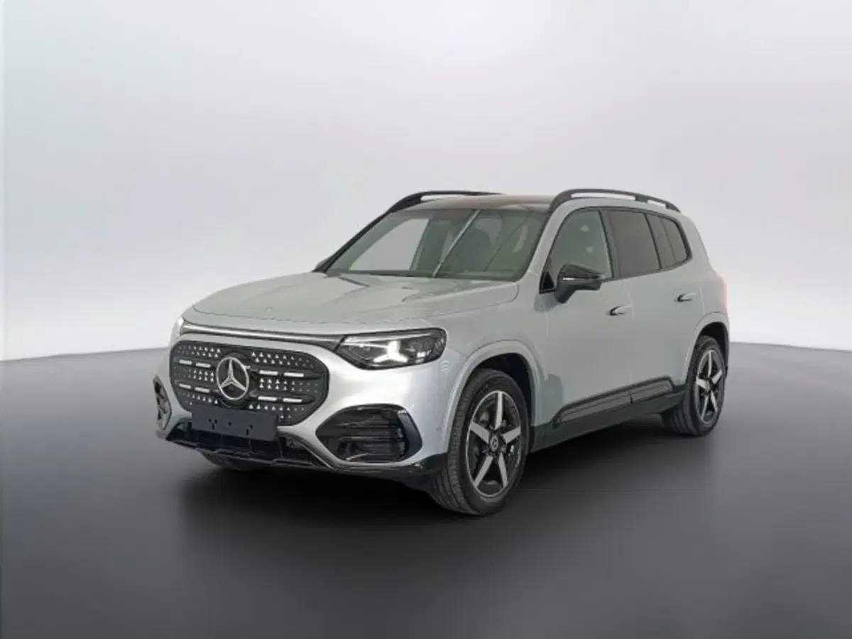 Mercedes-Benz GLB EQ nuova a Teramo