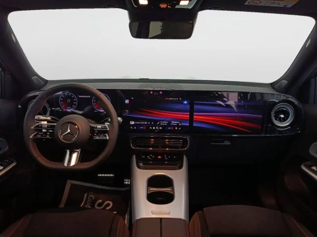 Mercedes-Benz GLB EQ nuova a Teramo (12)