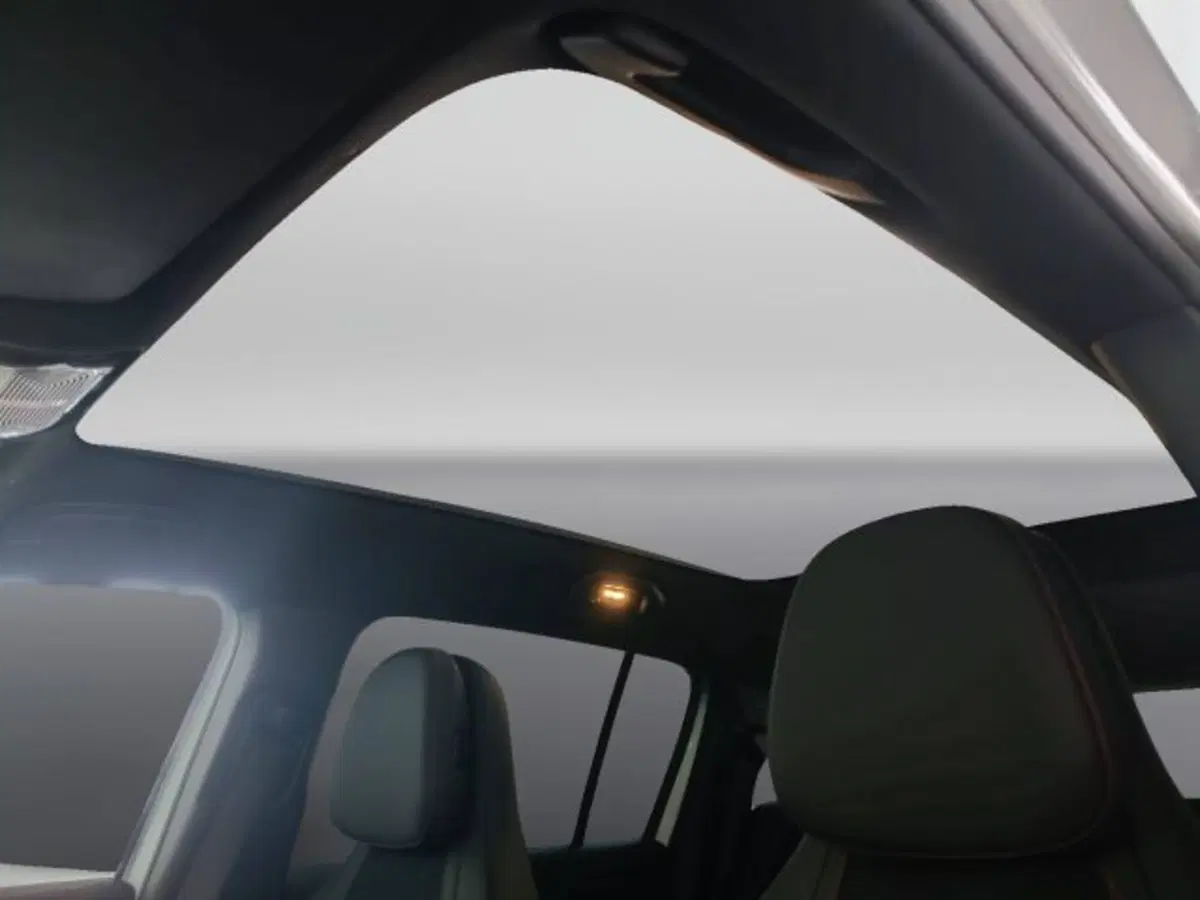 Mercedes-Benz GLB EQ nuova a Teramo (15)
