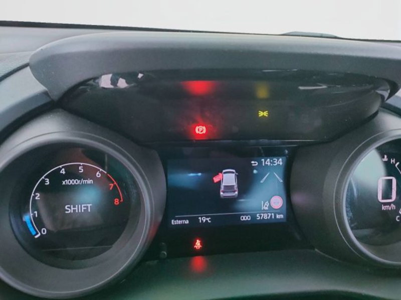 Toyota Yaris usata a Teramo (17)