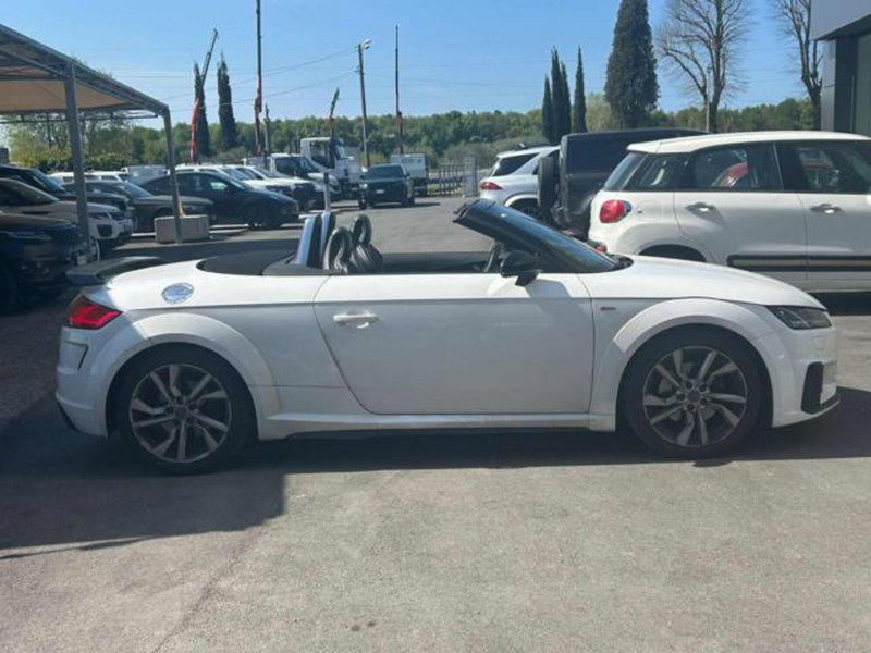 Audi TT Cabrio usata a Lucca (6)