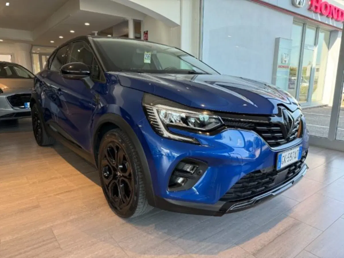 Renault Captur usata a Lucca (2)