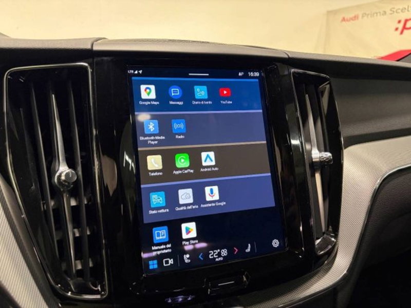 Volvo XC60 usata a Treviso (10)