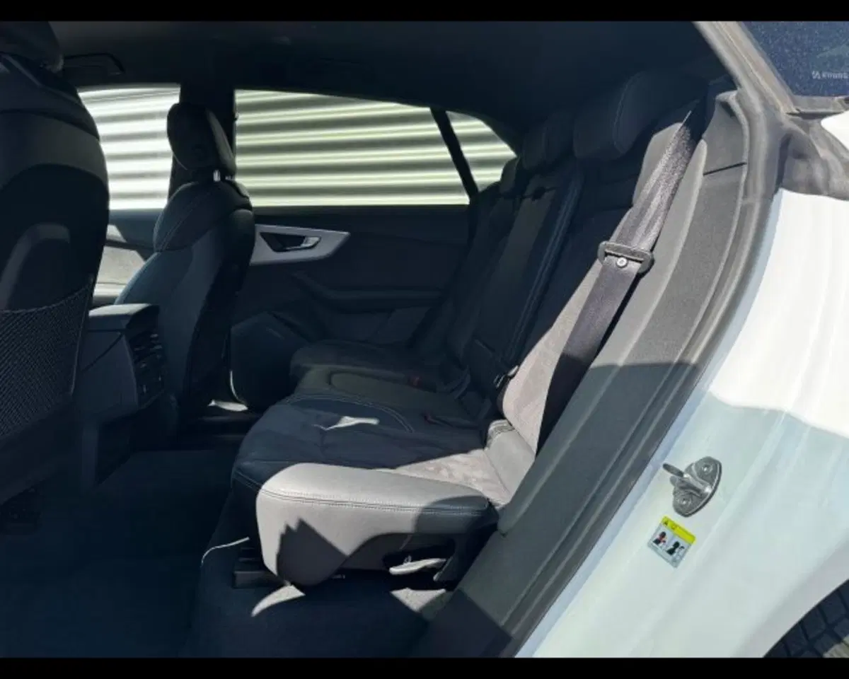 Audi Q8 usata a Treviso (12)