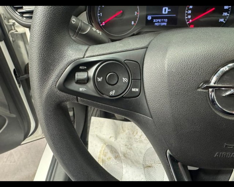 Opel Crossland X usata a Treviso (5)