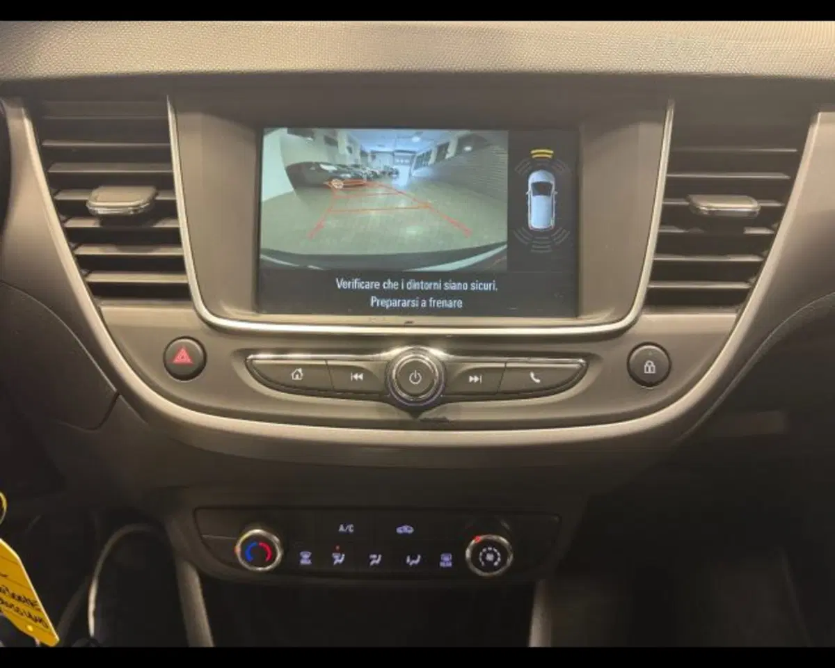 Opel Crossland X usata a Treviso (9)