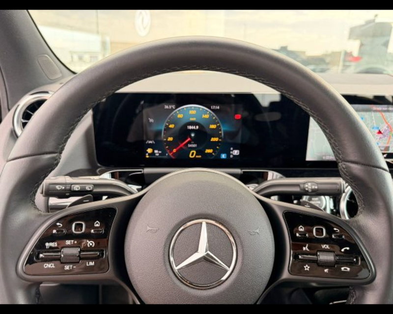 Mercedes-Benz GLA SUV usata a Treviso (11)