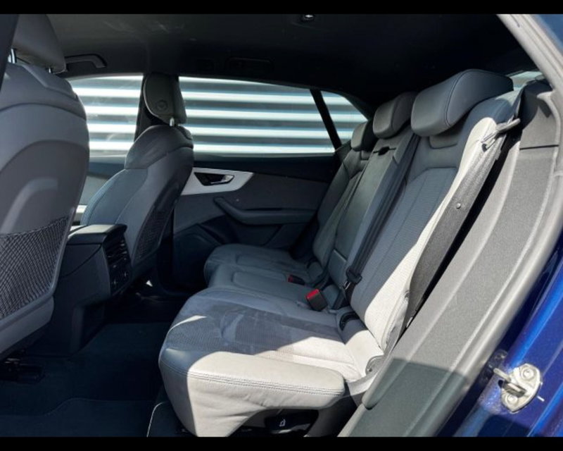 Audi Q8 usata a Treviso (11)
