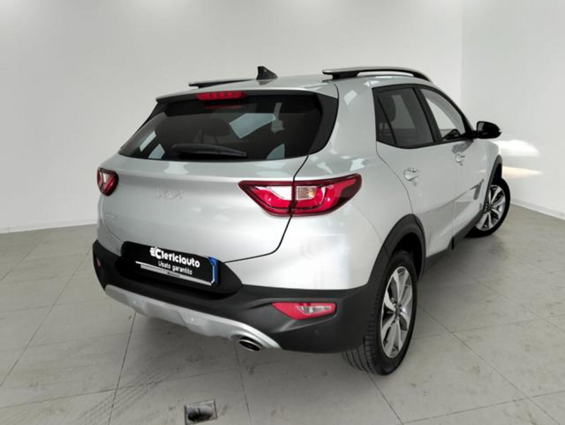 Kia Stonic usata a Como (2)