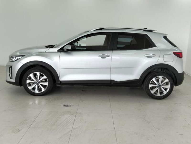 Kia Stonic usata a Como (8)