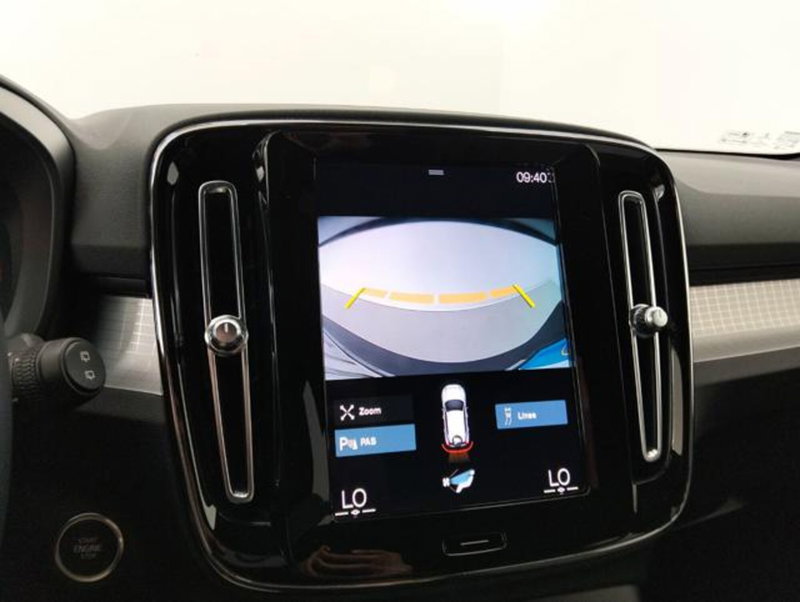 Volvo XC40 usata a Como (18)