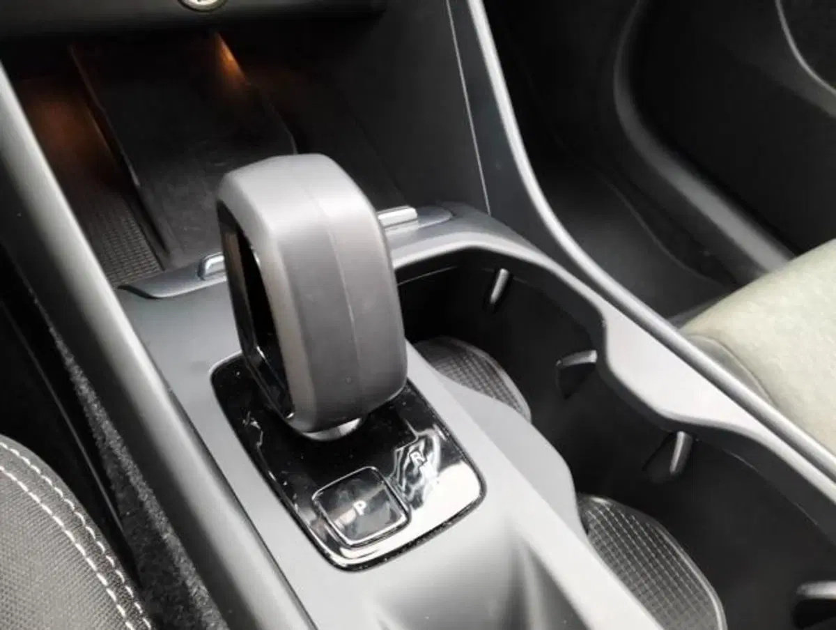 Volvo XC40 usata a Como (19)