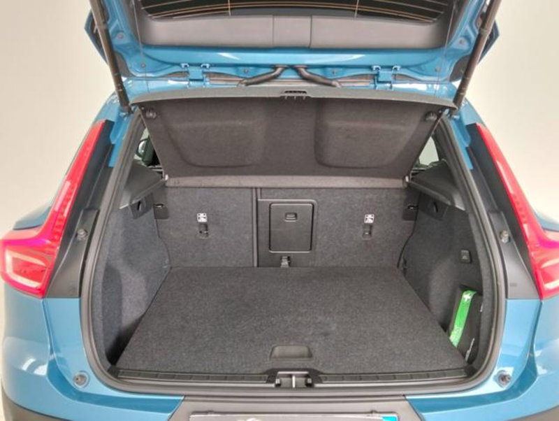 Volvo XC40 usata a Como (20)