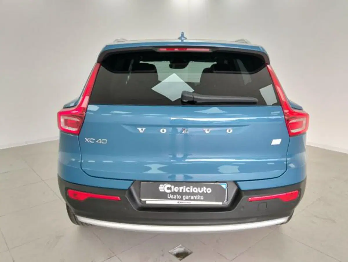 Volvo XC40 usata a Como (7)