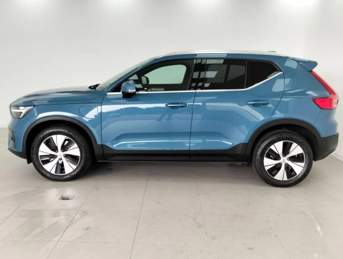 Volvo XC40 usata a Como (8)