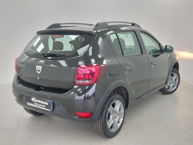 Dacia Sandero usata a Como (2)