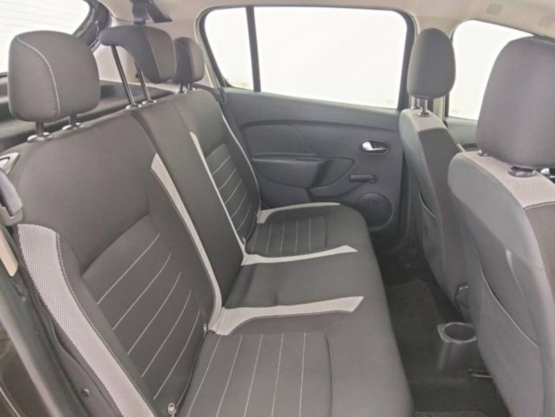 Dacia Sandero usata a Como (5)