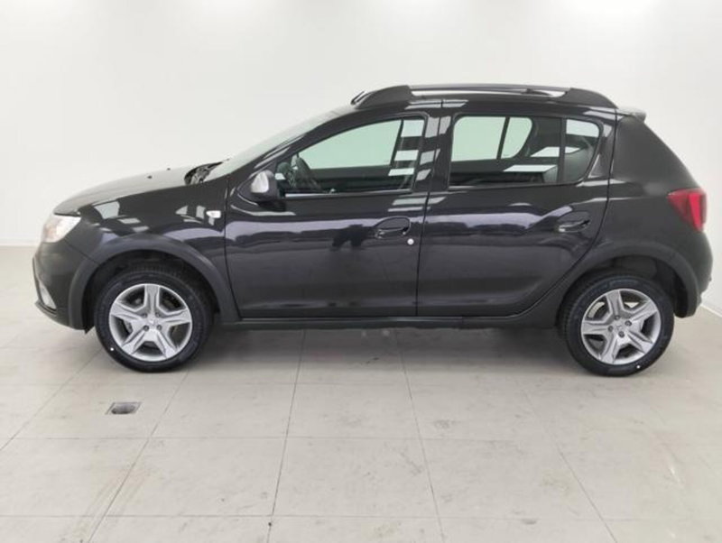 Dacia Sandero usata a Como (8)