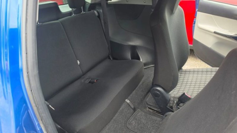 Toyota iQ usata a Macerata (10)