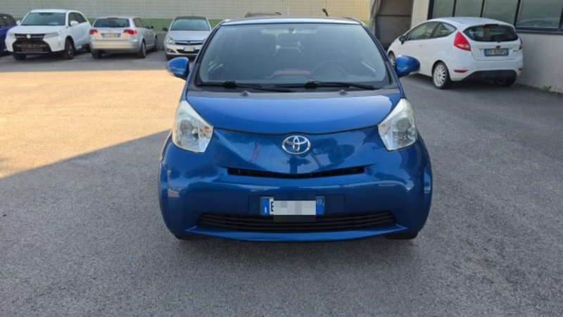 Toyota iQ usata a Macerata (2)
