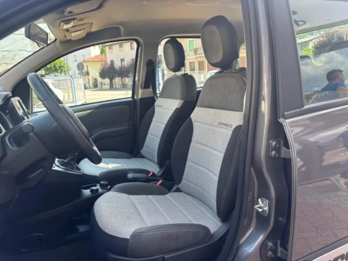Fiat Panda Cross usata a Cuneo (9)